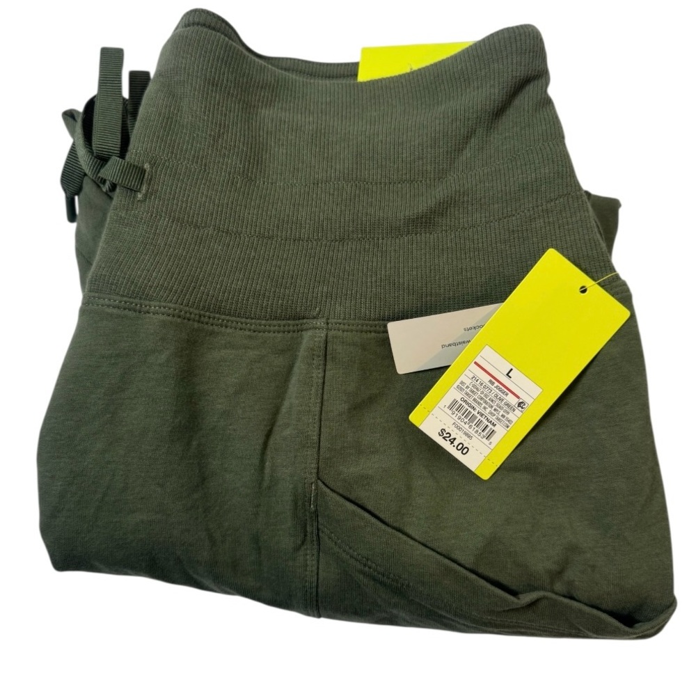 All in Motion Green Track Pants